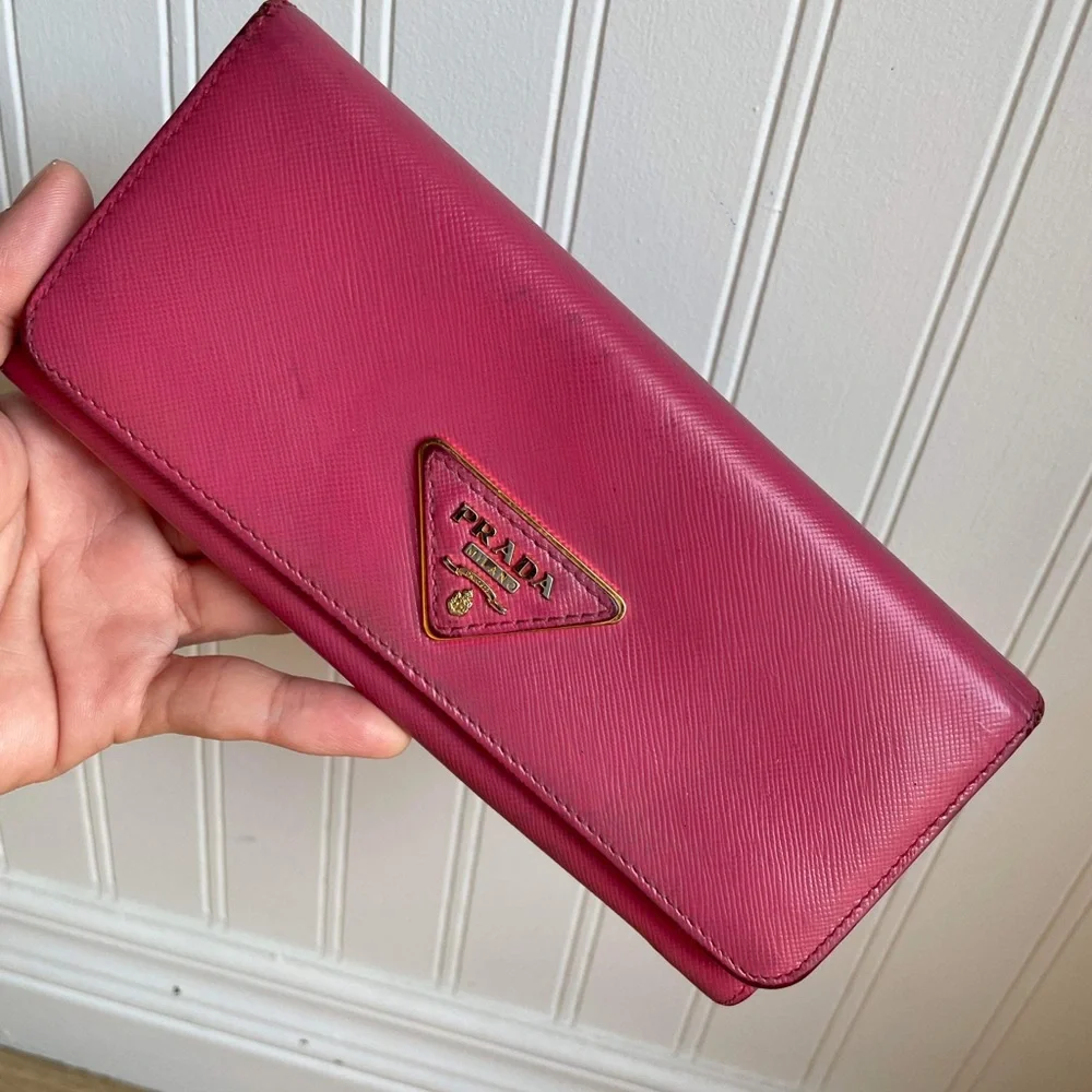 Wallet - Picture 2 of 16